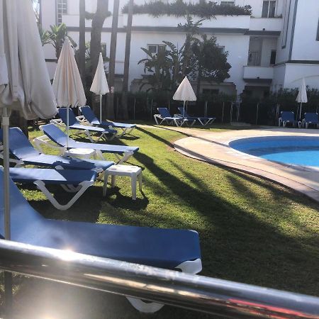 Dominion Beach House Estepona Exterior photo